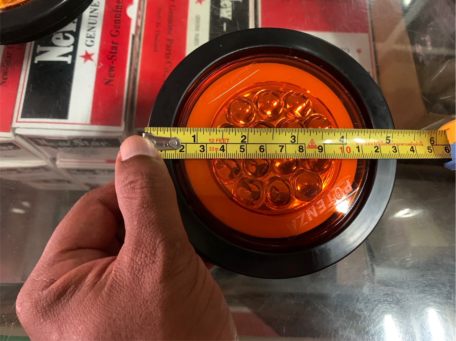 ไฟ LED 4 นิ้ว กลม ขอบยาง 12V 24V