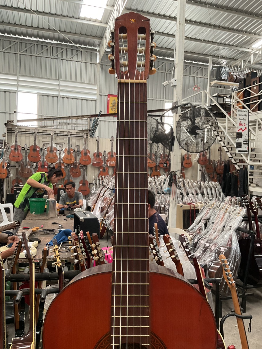 กีต้าร์คลาสสิค YAMAHA : C-100D