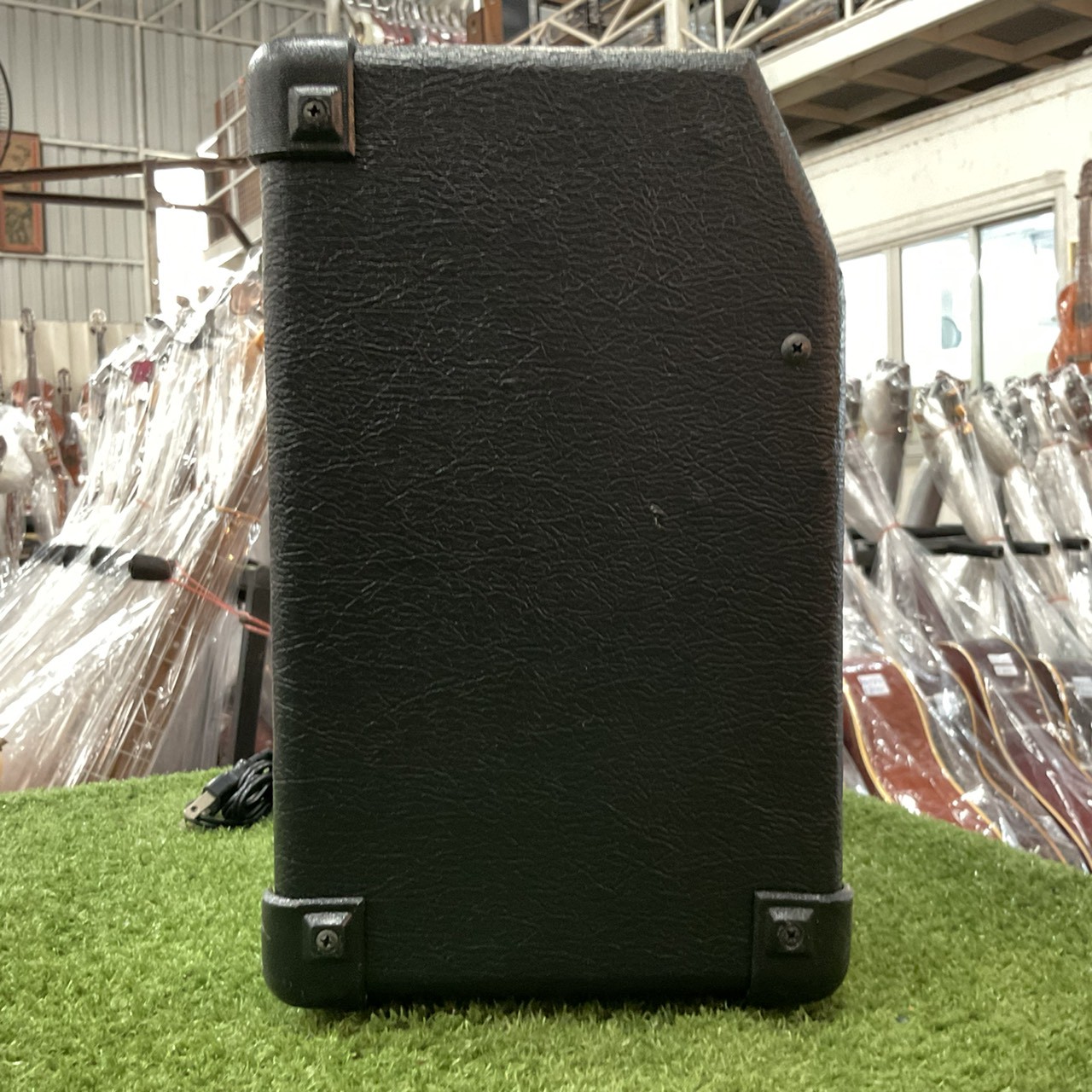 แอมป์กีต้าร์ FERNANDES : FA-10X