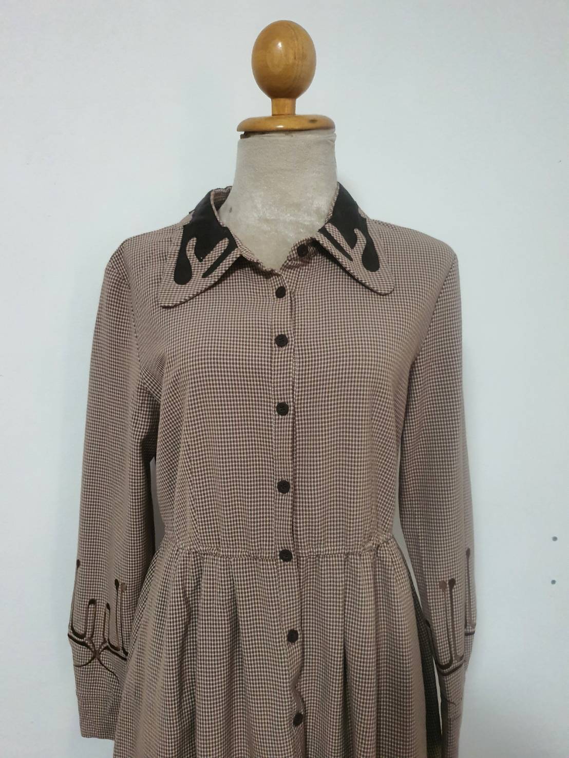 FF06628 เดรสแฟชั่น สีน้ำตาล มือสอง อก 34 นิ้ว