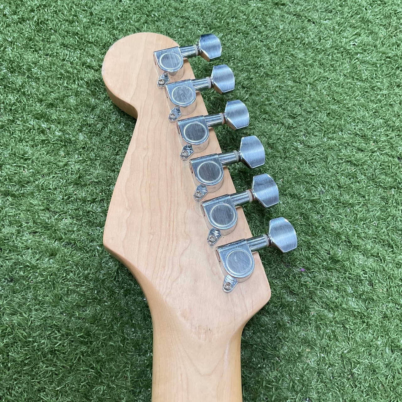 กีต้าร์ไฟฟ้า BUSKER'S