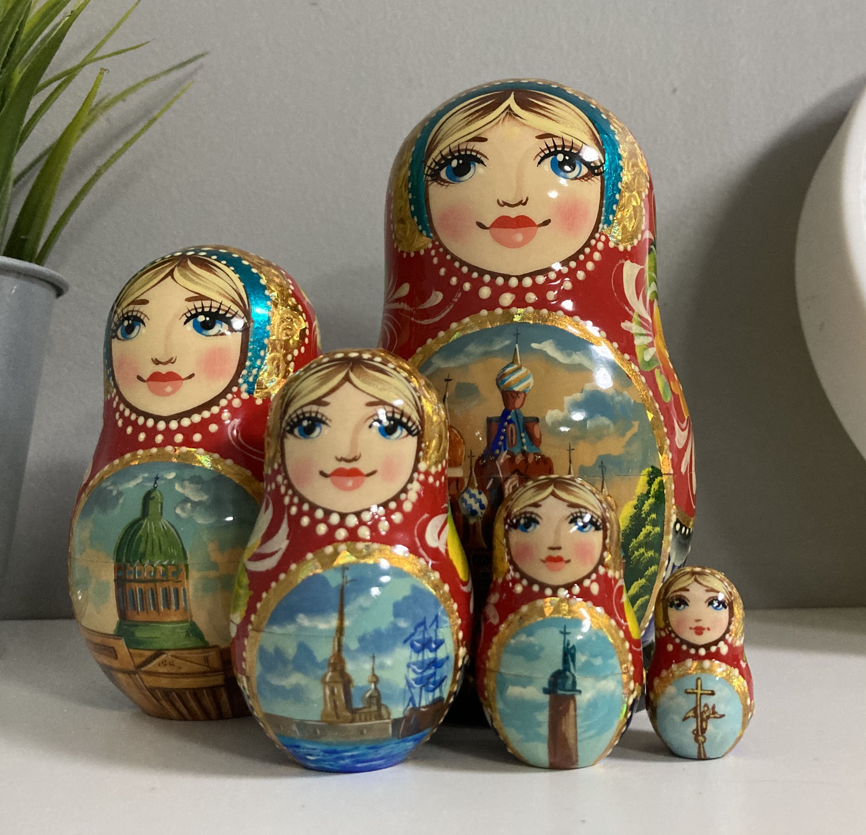 ตุ๊กตาแม่ลูกดก Premium Dolls (Matryoshka) - From Russia With Love