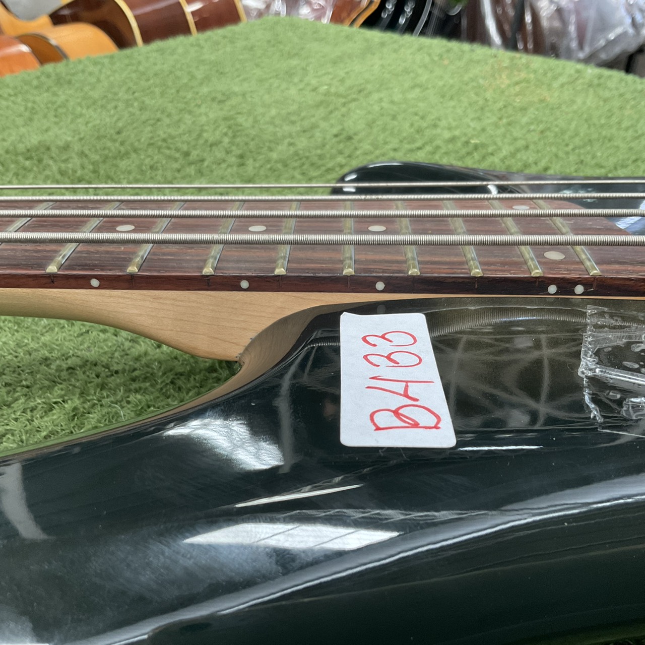 กีต้าร์เบส SDGR BY IBANEZ