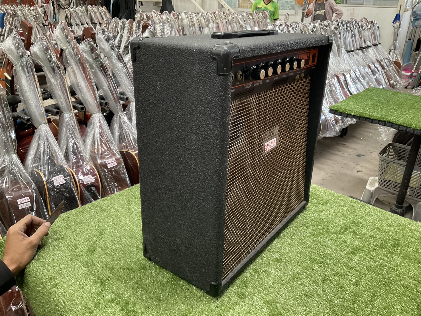 แอมป์กีต้าร์ Roland : SPIRIT-30