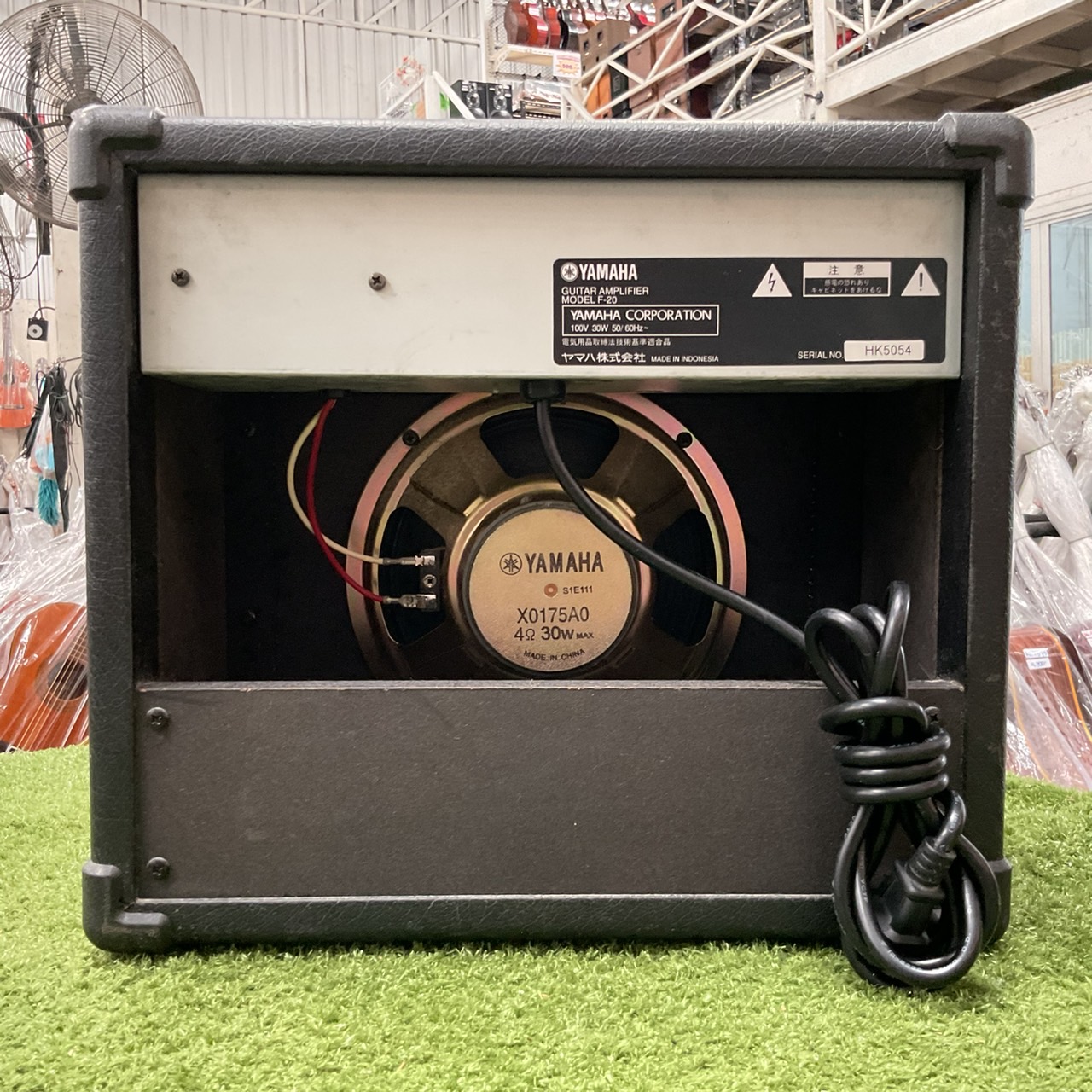 แอมป์กีต้าร์ YAMAHA : F-20