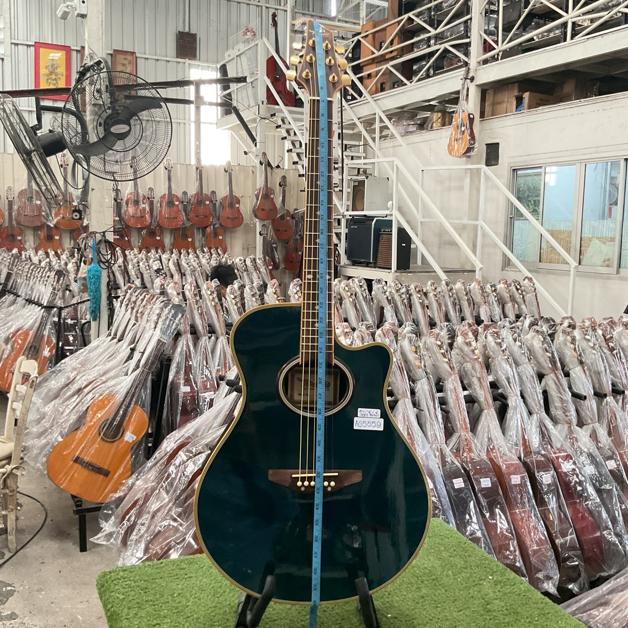 กีต้าร์โปร่งไฟฟ้า Mavis : MX-320