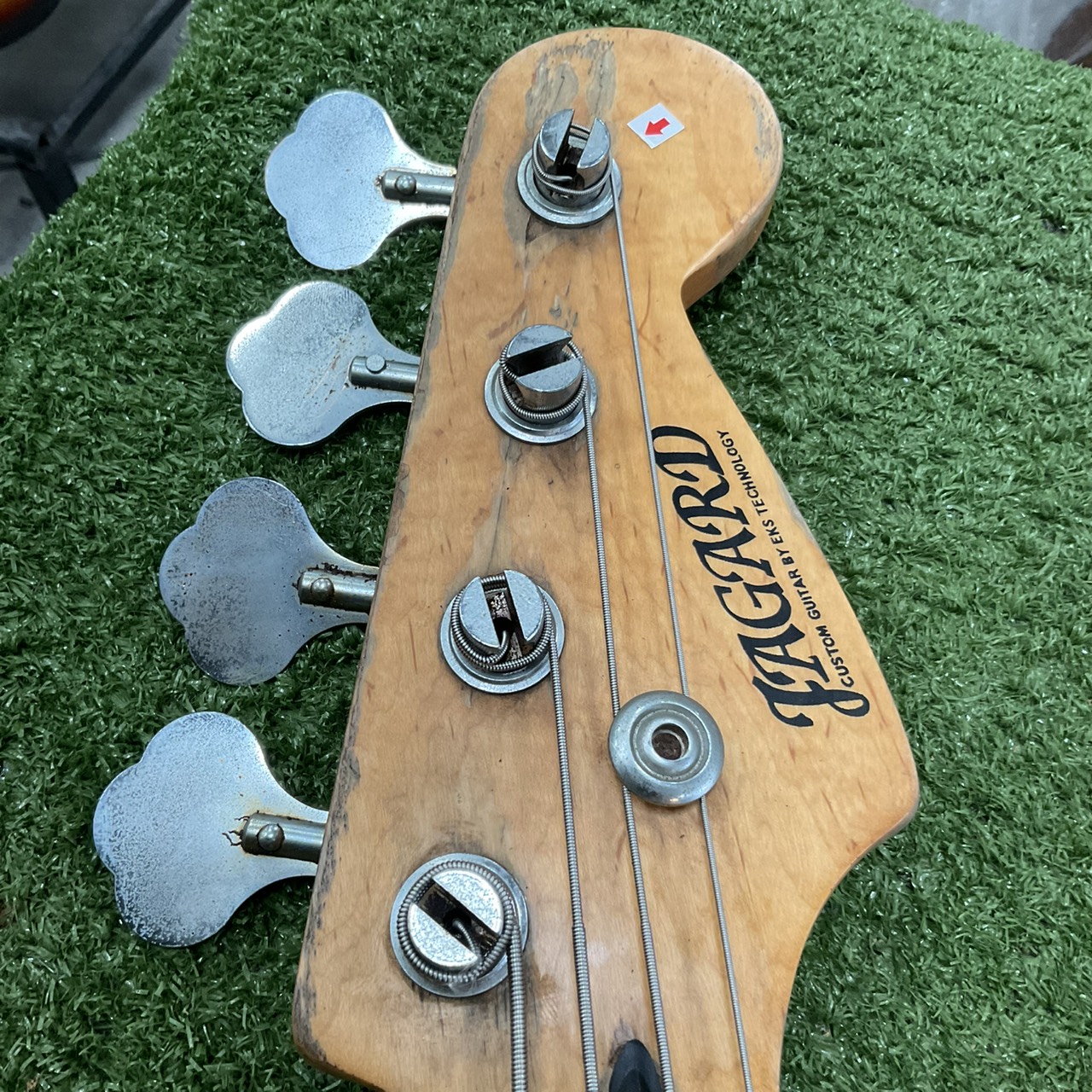 กีต้าร์เบส JAGARD