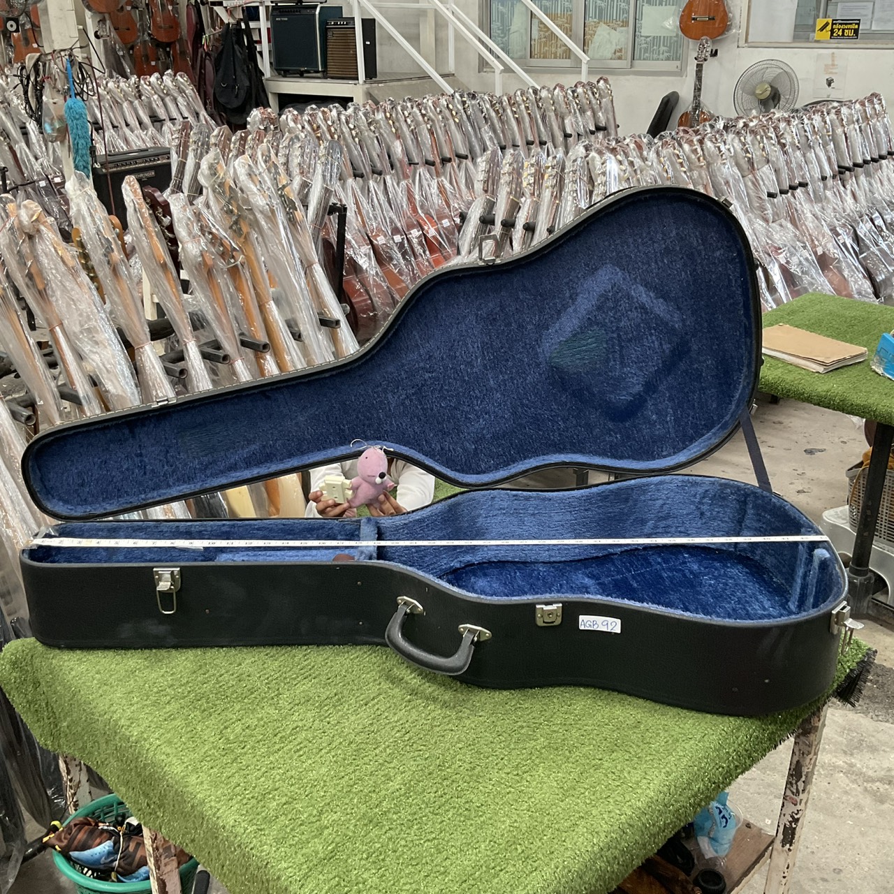 กล่องเคสกีต้าร์โปร่ง