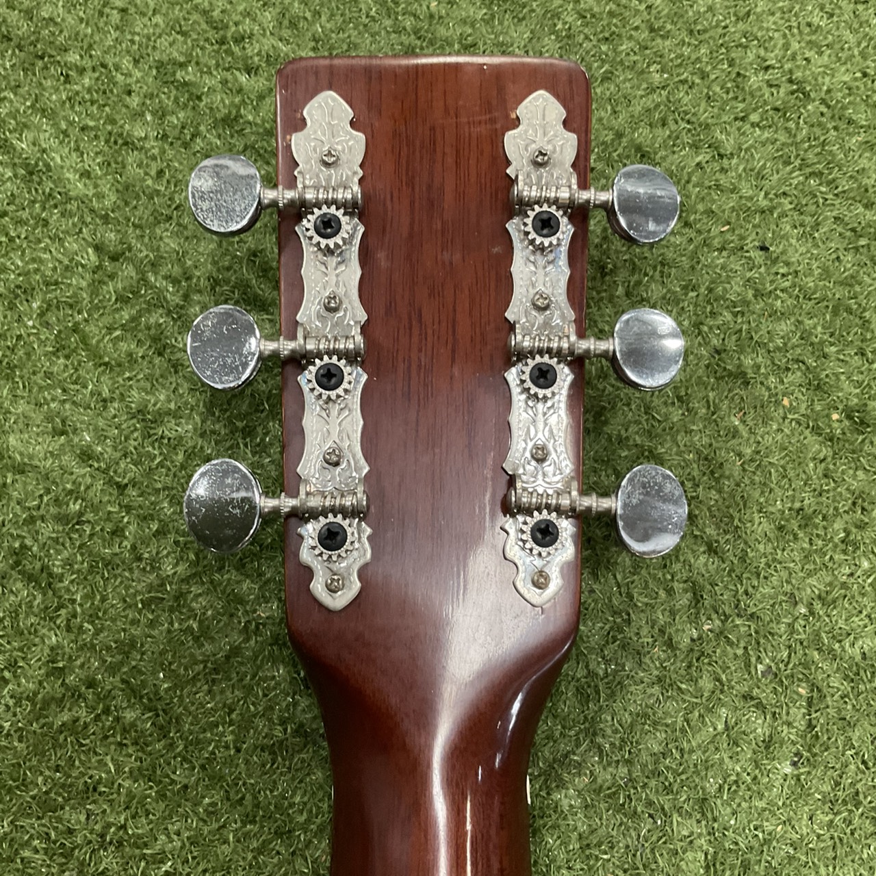 กีต้าร์โปร่ง Horugel : SF150