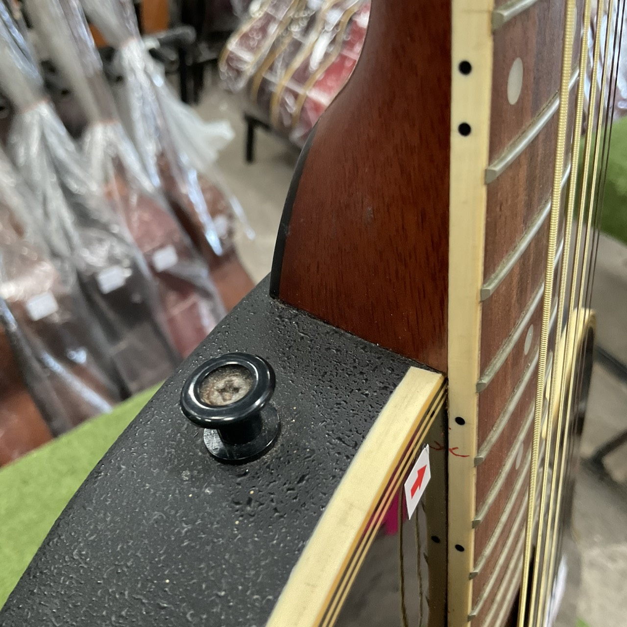 กีต้าร์โปร่งไฟฟ้า K-Garage : EA-400