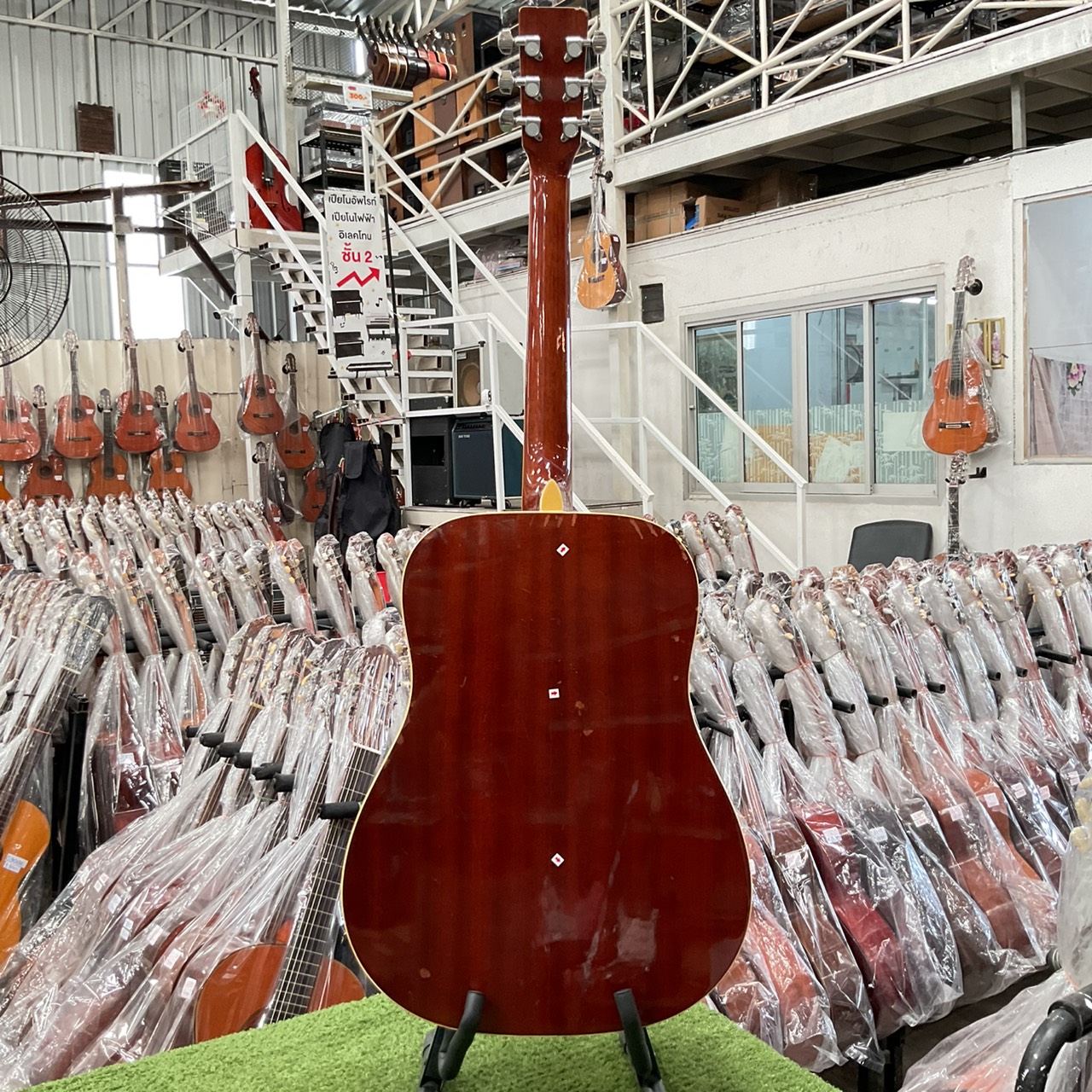 กีต้าร์โปร่ง Legend : WG-20 BS