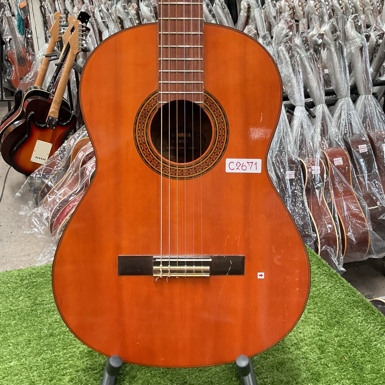 กีต้าร์คลาสสิค YAMAHA : G-85D