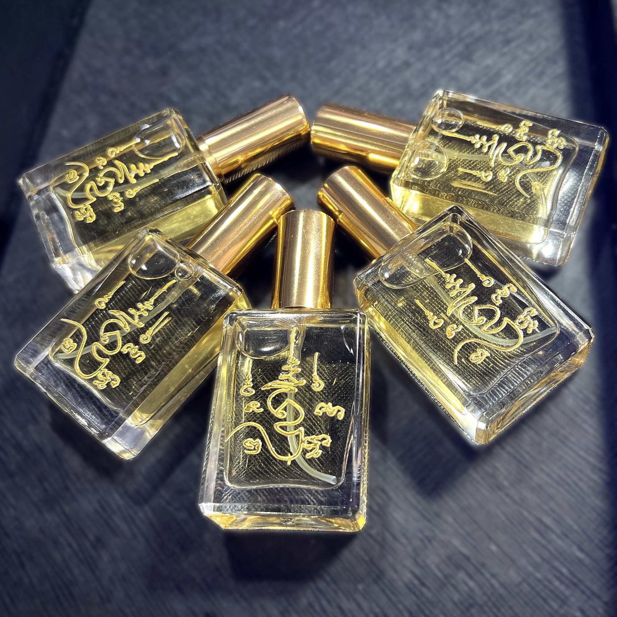 น้ำหอมเสน่ห์ต้องมนต์ (รุ่น.2) Spellbound Charming Perfume. (2nd batch) SKU-03742