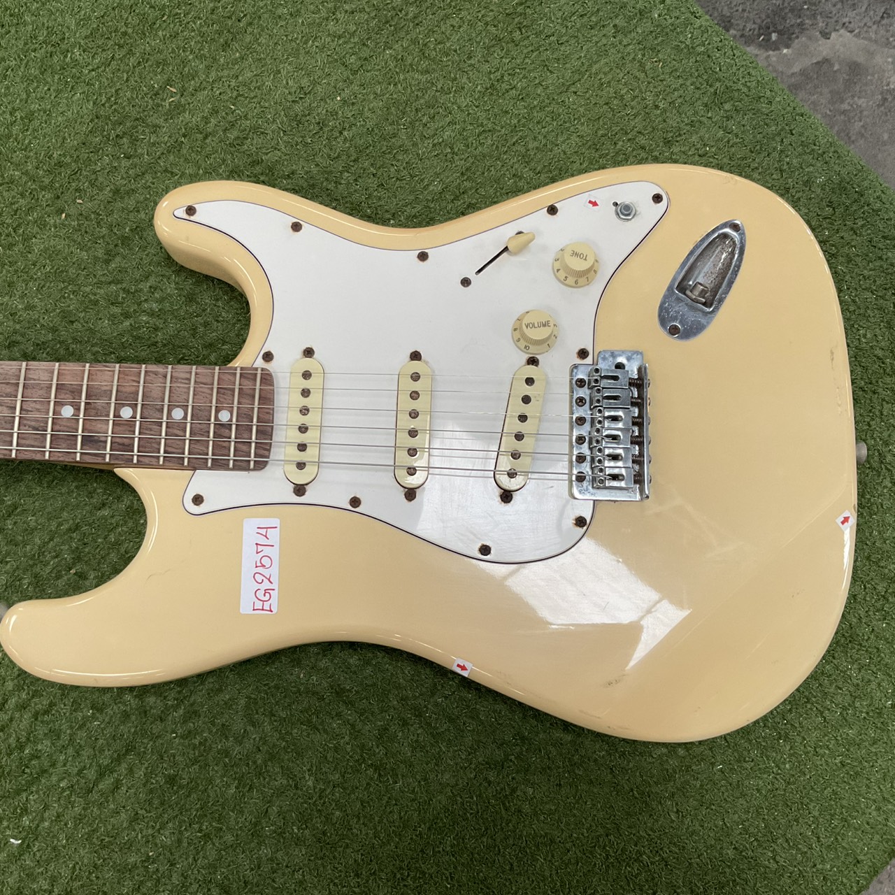 กีต้าร์ไฟฟ้า SELDER