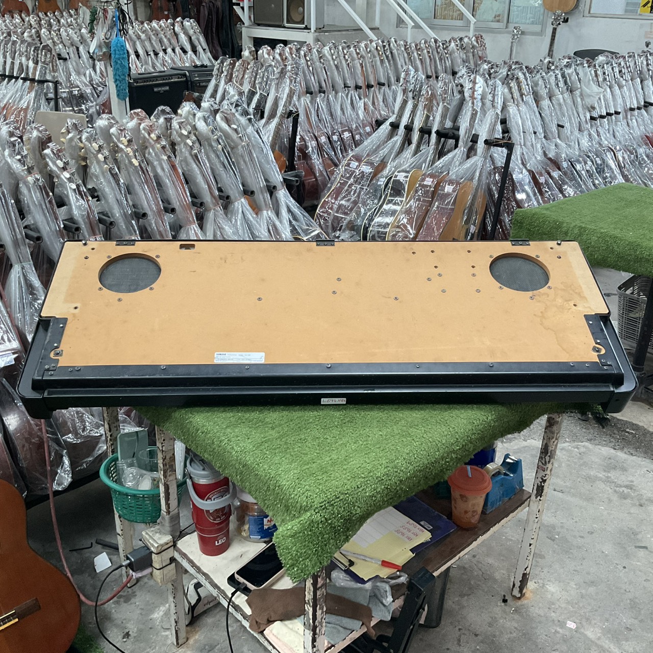 เปียโน YAMAHA : CLP-260 สินค้าไม่พร้อมใช้งาน (ต้องซ่อม)