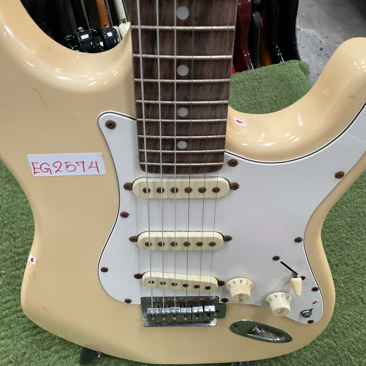 กีต้าร์ไฟฟ้า SELDER