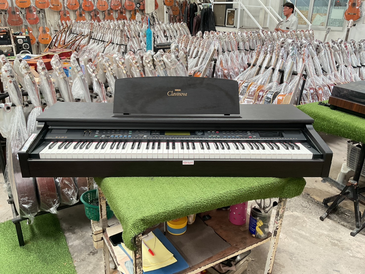 เปียโน YAMAHA : CVP-92 สินค้าไม่พร้อมใช้งาน (ต้องซ่อม)
