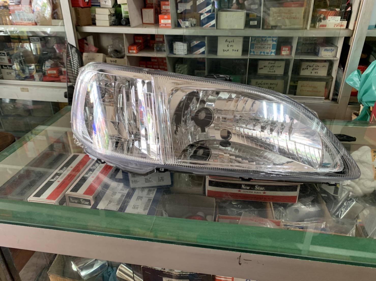 ไฟหน้า HONDA CITY RH ปี 09