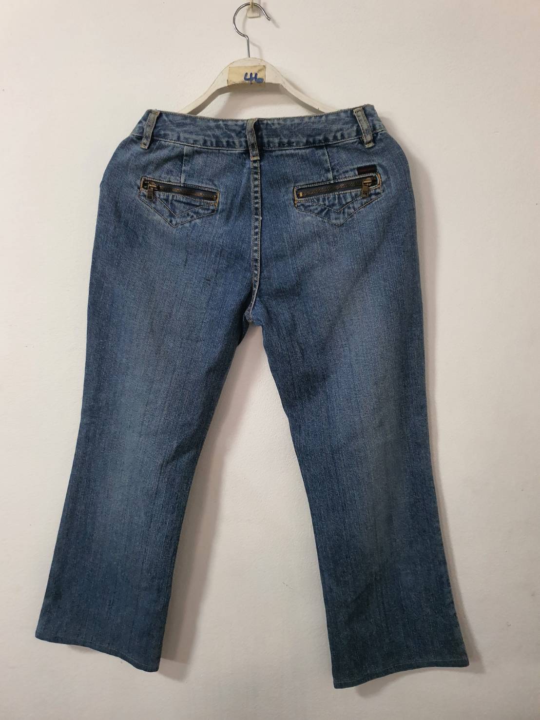 FF06252กางเกงยีนส์มือสอง ขายาว แบรนด์ bossoni jeans เอว 30 นิ้ว