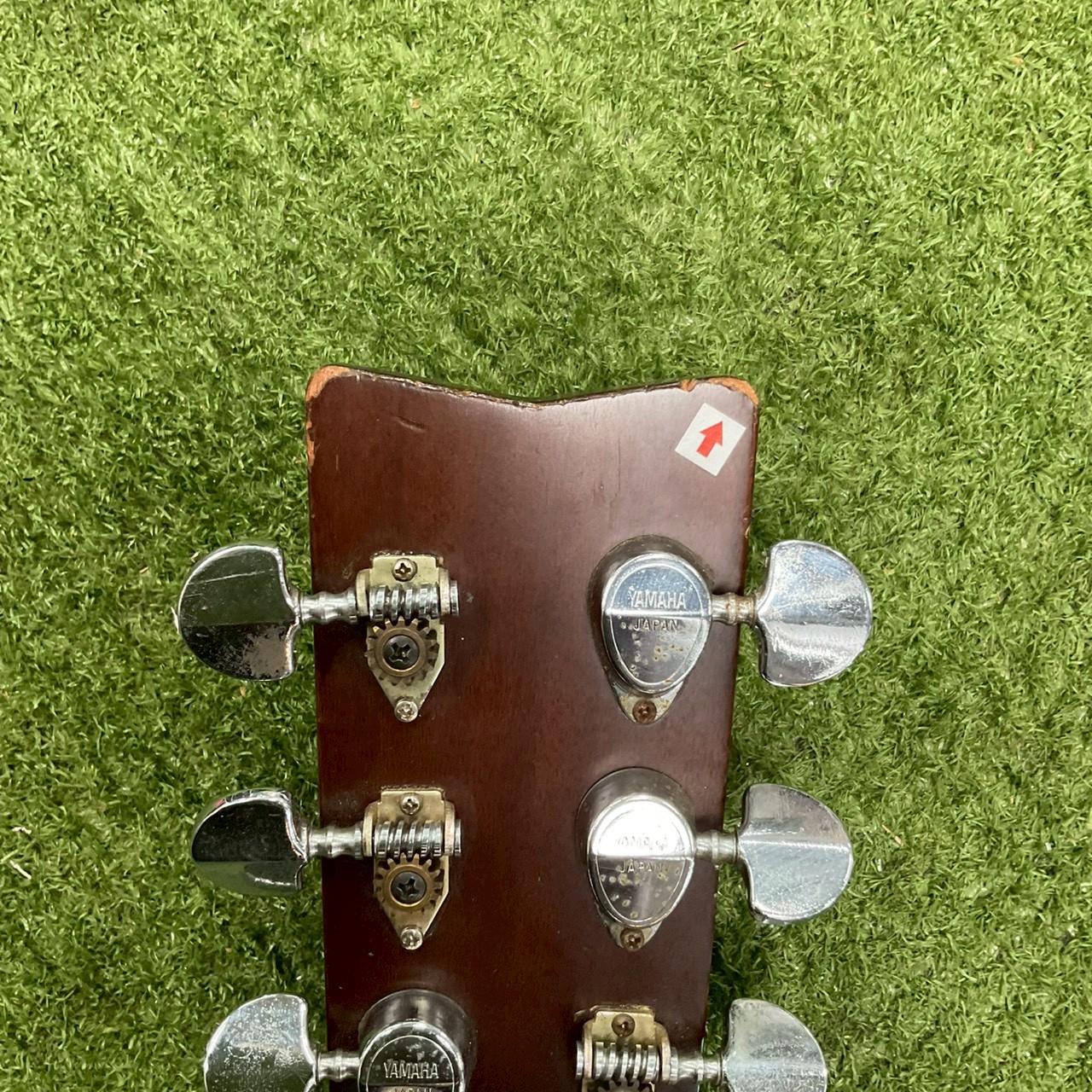 กีต้าร์โปร่ง YAMAHA : FG-202B