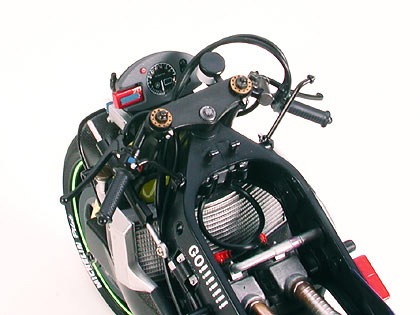 โมเดลมอเตอร์ไซด์ทามิย่า ขนาด 1/12 Tamiya TA14086 Tech3 Yamaha YZR500'01