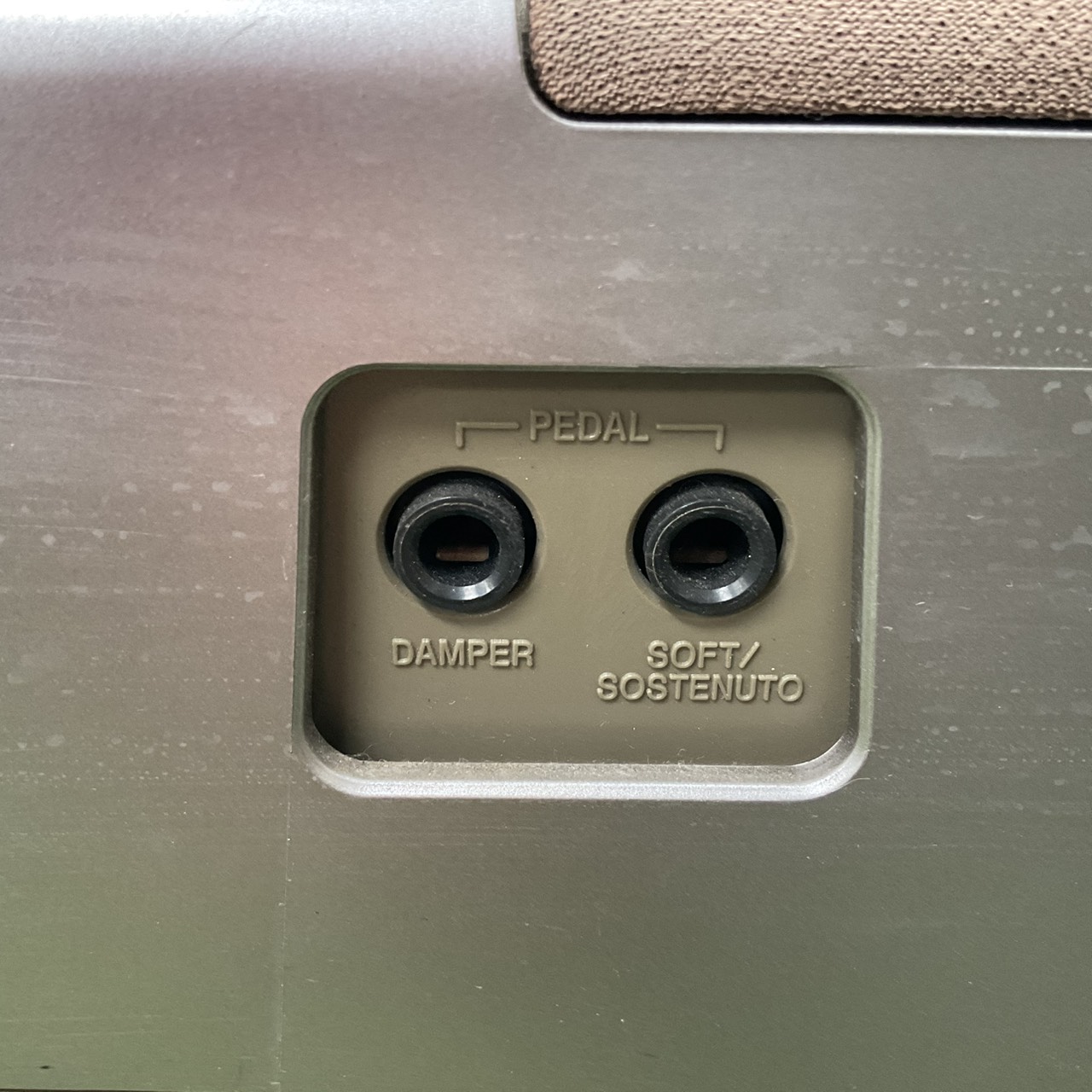 เปียโน CASIO : PX-100 สินค้าไม่พร้อมใช้งาน (ต้องซ่อม)