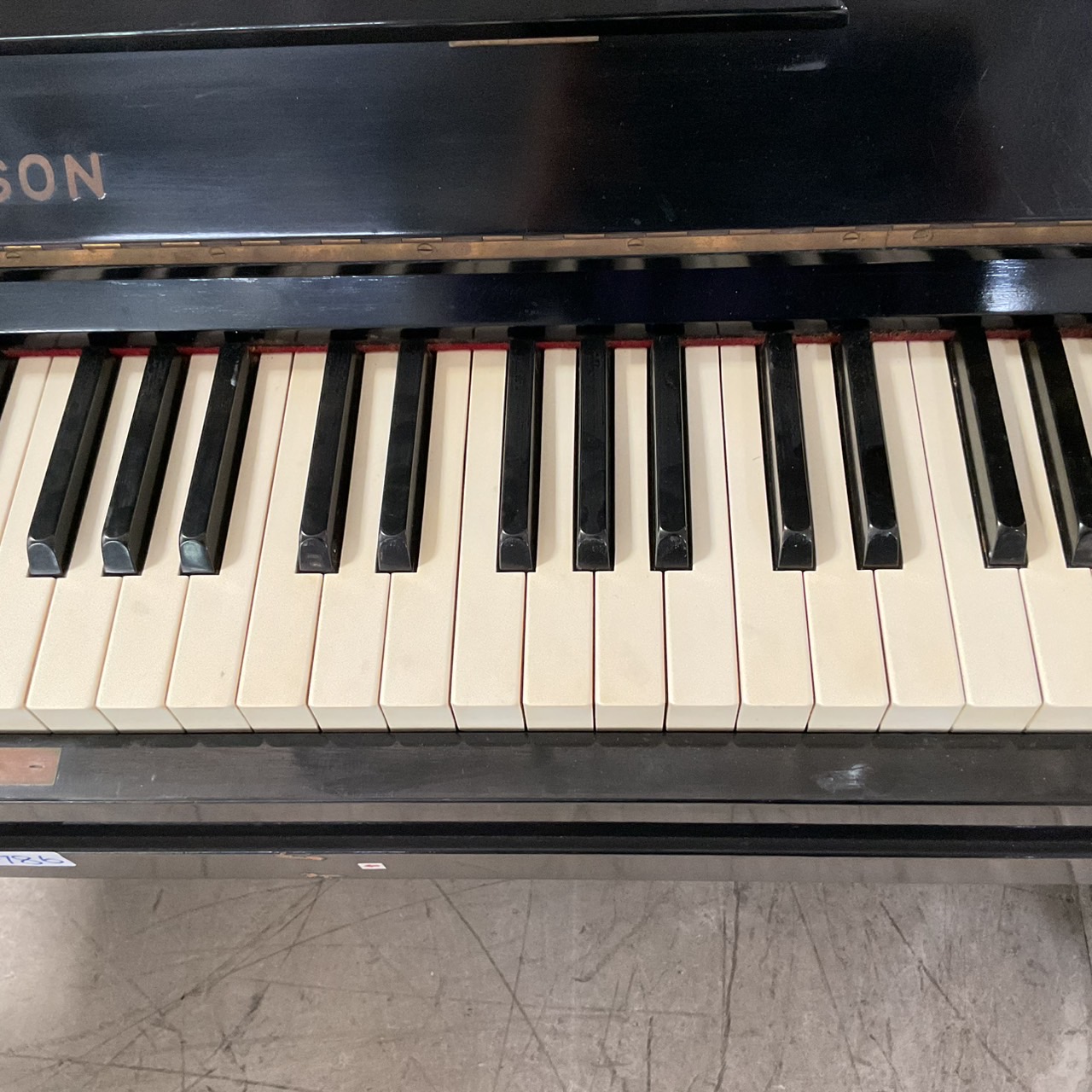 เปียโนอัพไลท์ DIAPASON HAMAMATSU : No.125