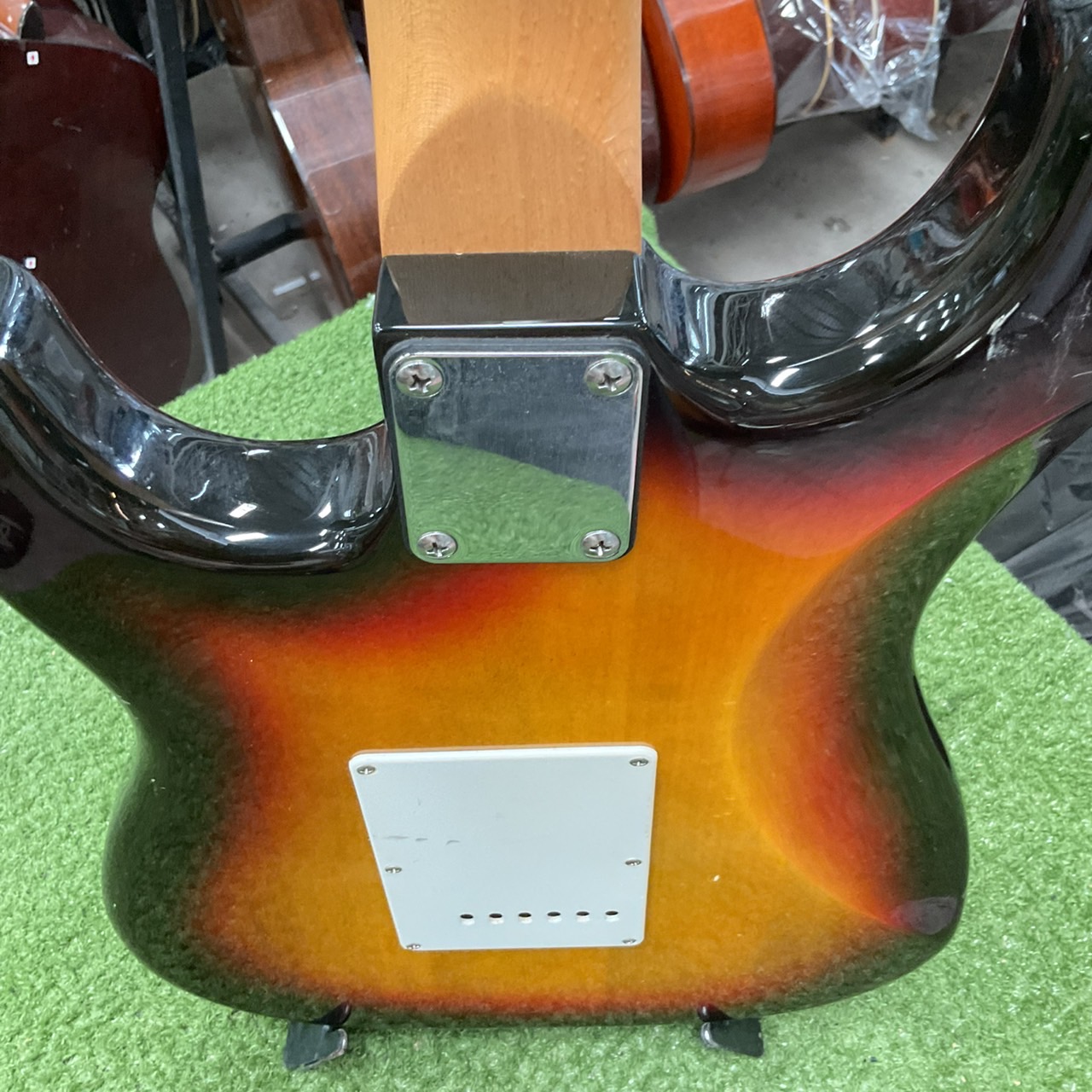 กีต้าร์ไฟฟ้า SELDER