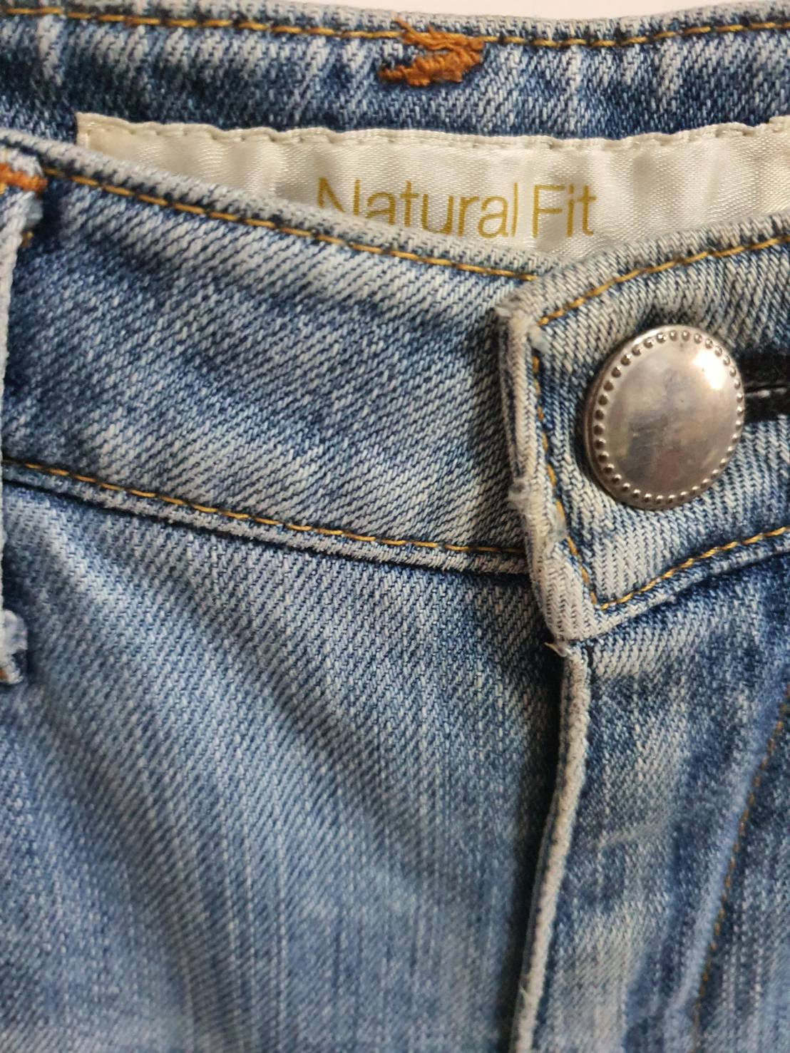 FF06508 กางเกงยีนส์ ขาสั้น มือสอง NATURAL FIT เอว 28 นิ้ว