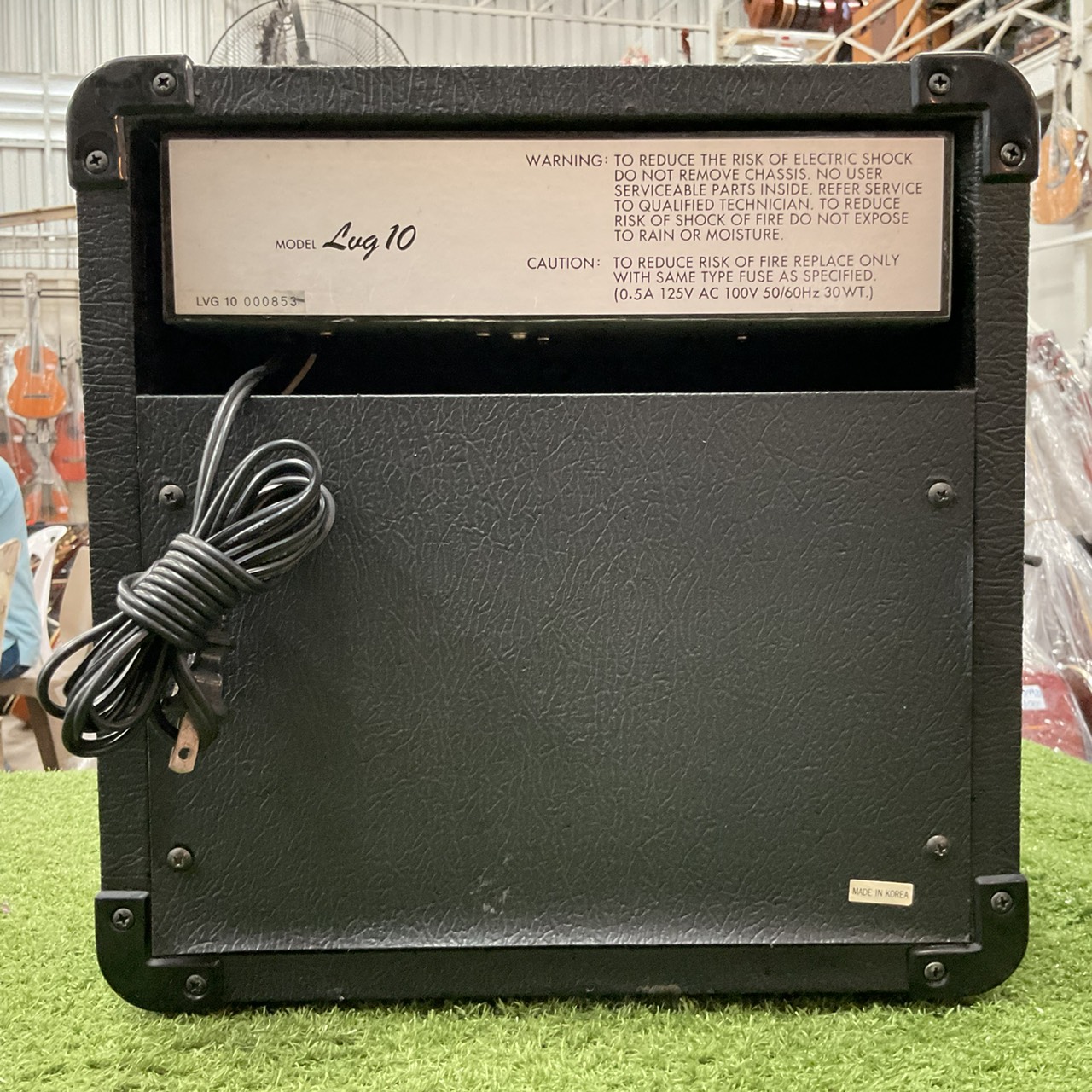 แอมป์กีต้าร์ MODEL Lvg10