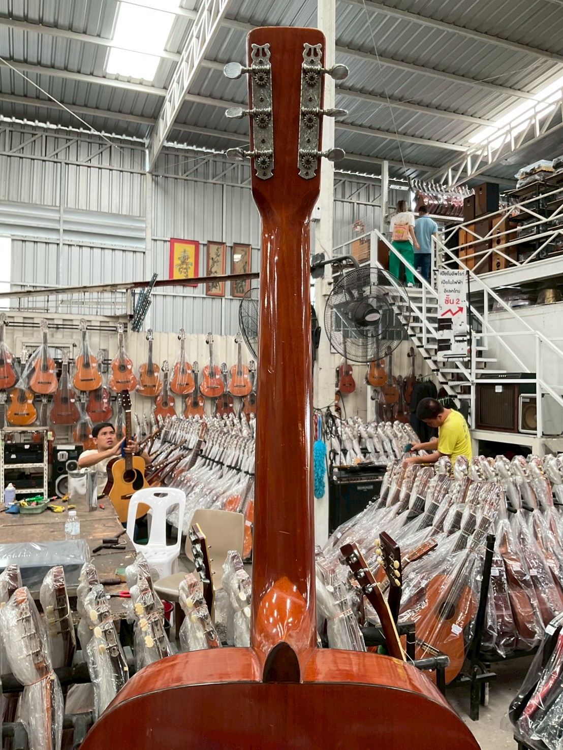 กีต้าร์โปร่ง Hamox Deluxe