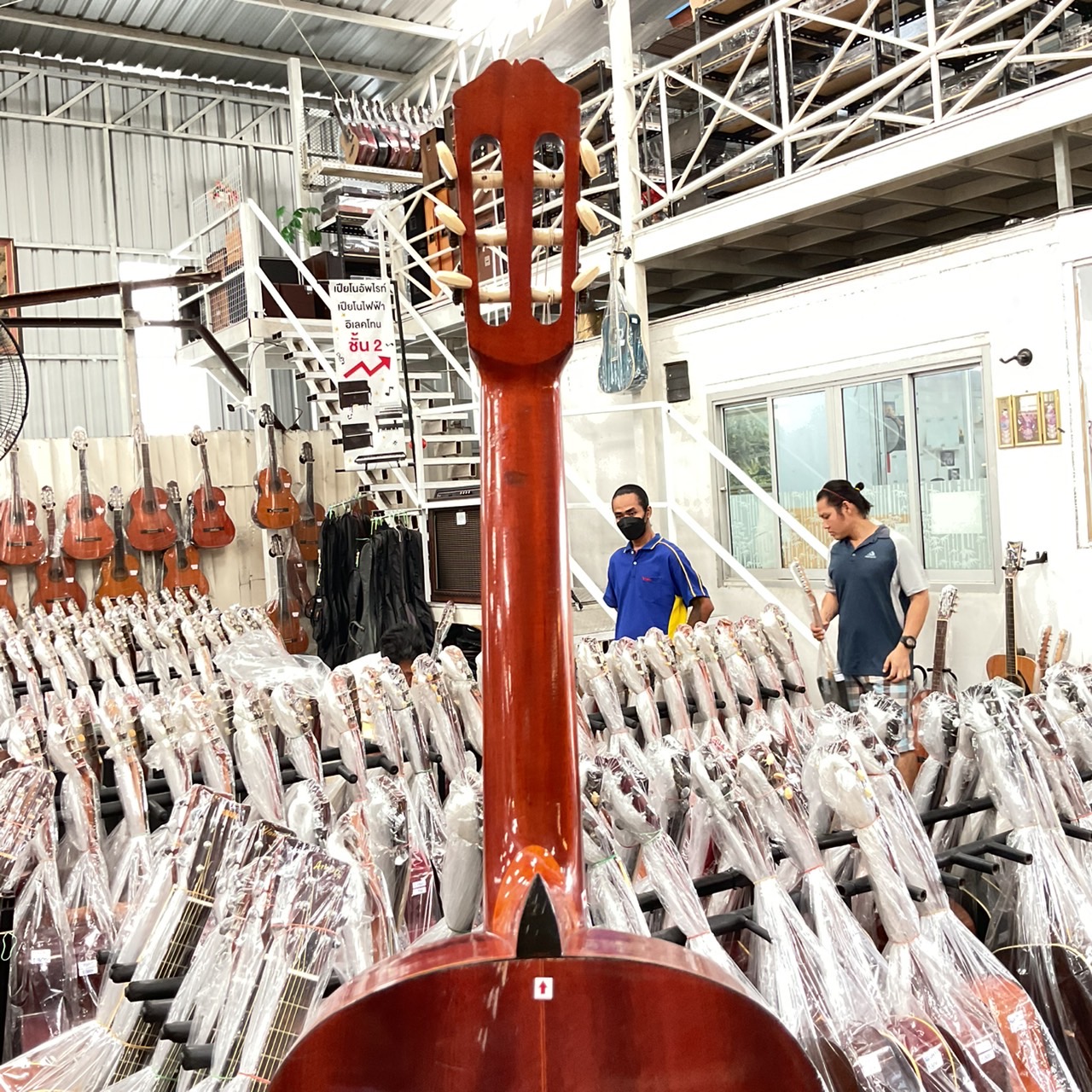 กีต้าร์คลาสสิค Grand Raforet : No.100