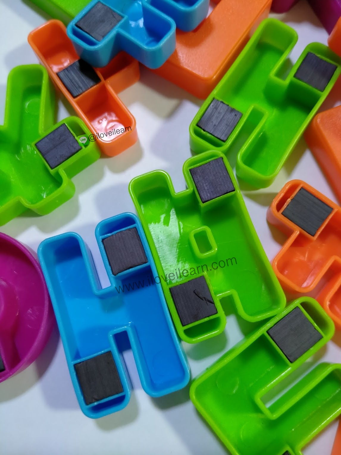 ภาษาเกาหลี ตัวอักษรแม่เหล็ก ภาษาเกาหลี แบบที่ 2 (กล่องฝาเหลือง)