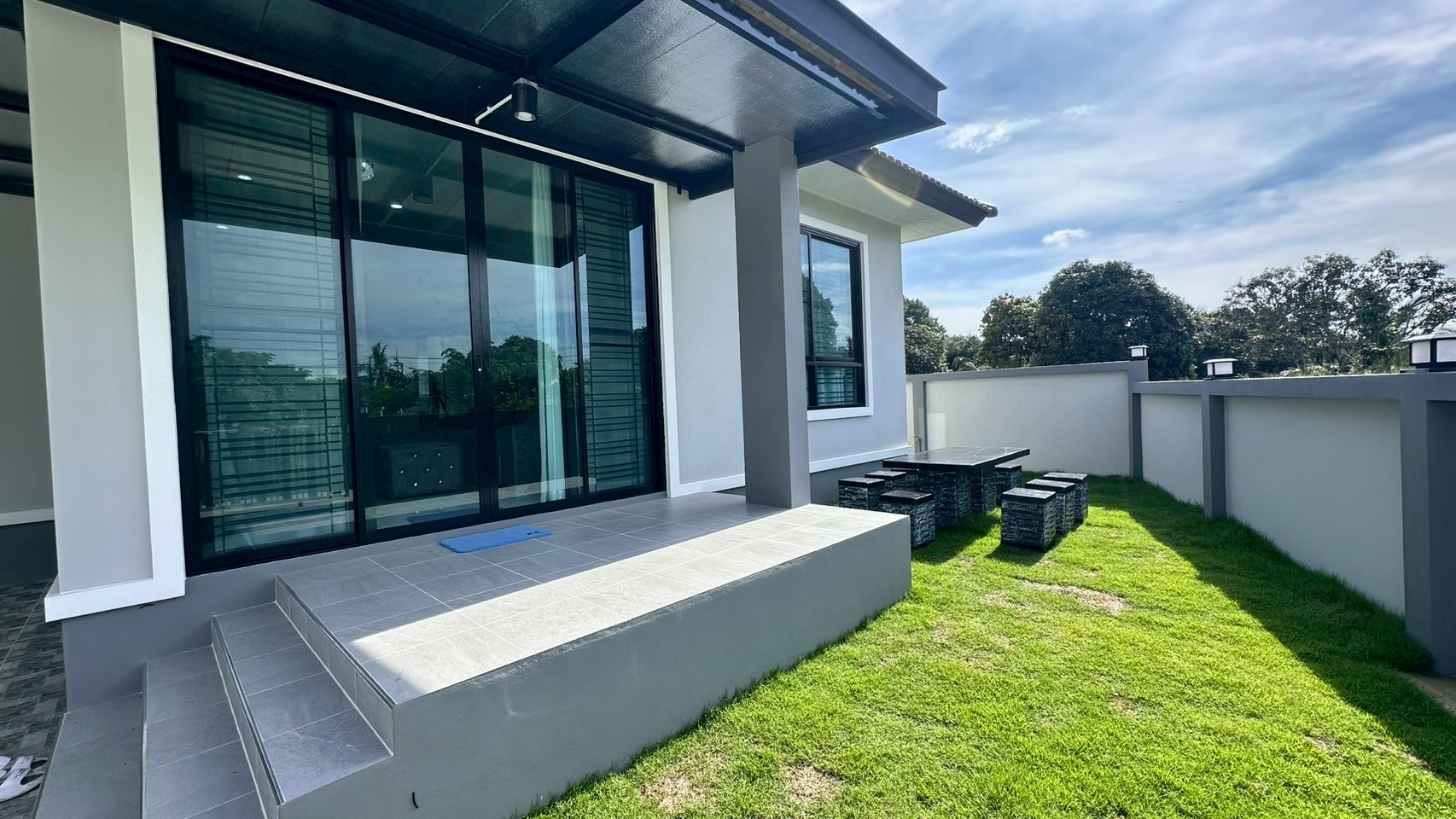 บ้านเช่าพัทยา หนองปลาไหล 3 ห้องนอน 3 ห้องน้ำ บ้านใหม่ ตกแต่งพร้อมอยู่ สวยมาก