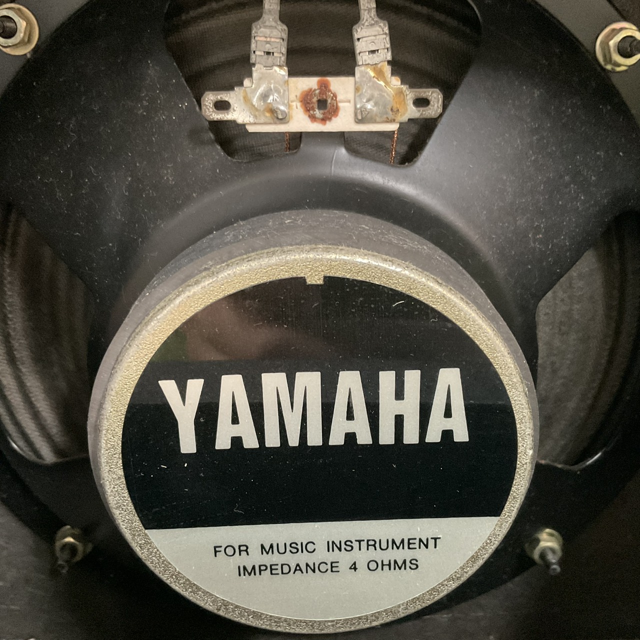 แอมป์กีต้าร์ YAMAHA : HY-10G III