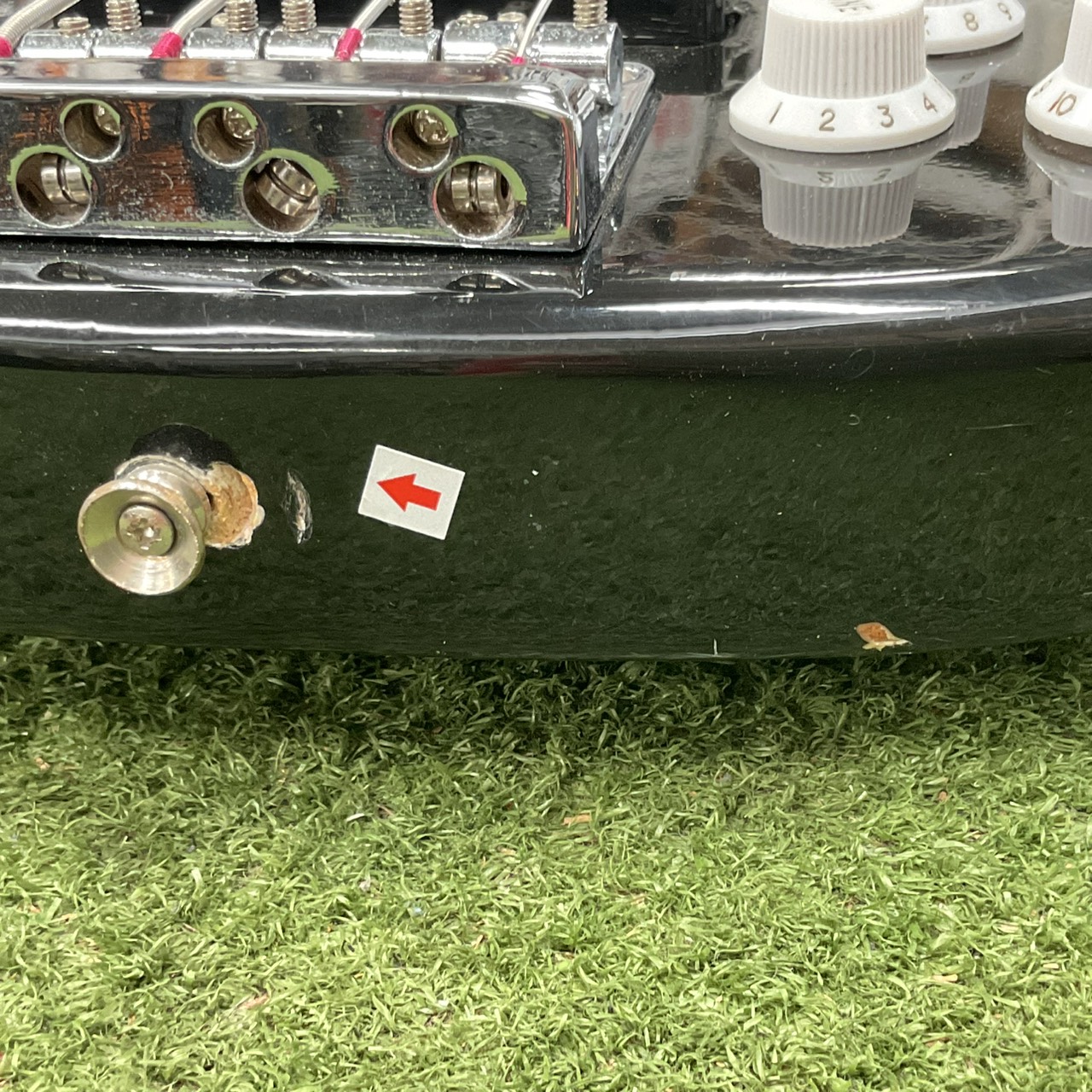 กีต้าร์เบส BUSKER'S