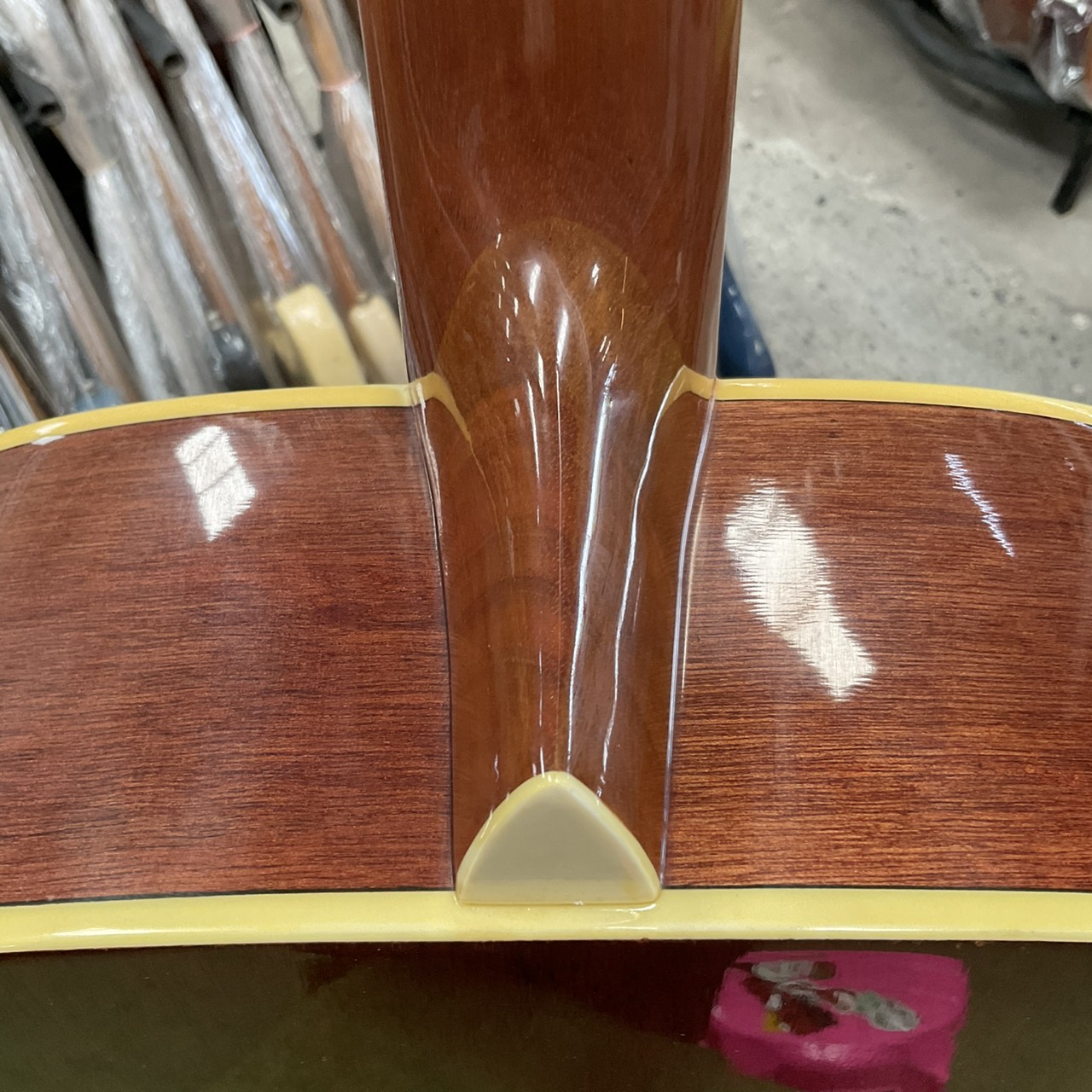 กีต้าร์โปร่ง Sepia Crue : W-250 N