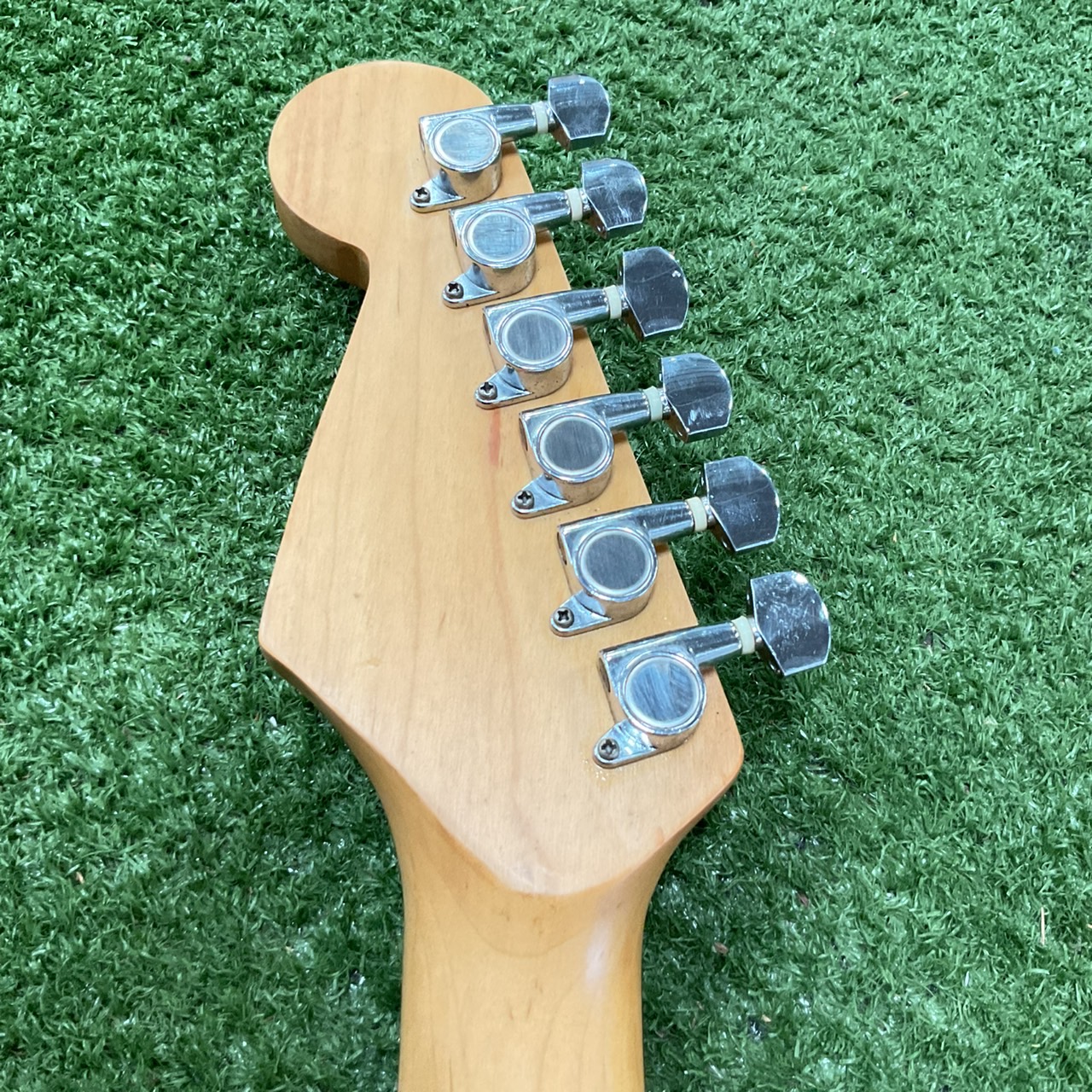 กีต้าร์ไฟฟ้า PHOTOGENIC