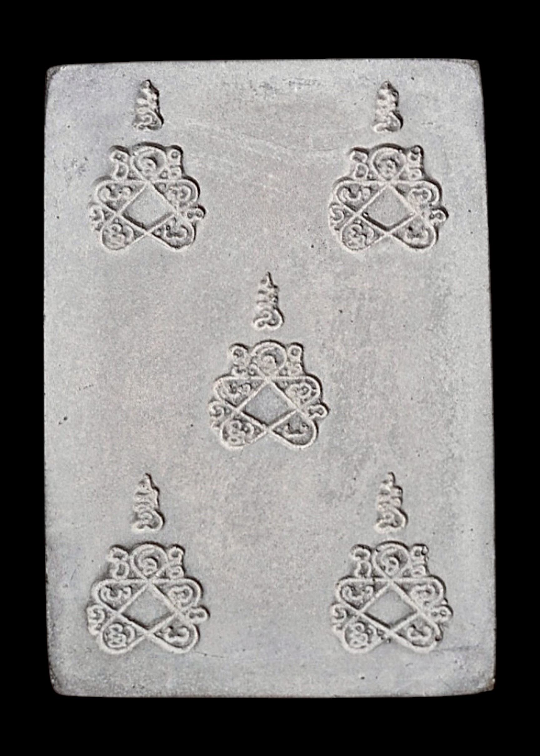 ก้อนยันต์ทำน้ำมนต์ (ขนาดใหญ่) Mon-Raman Holy Water Block. (large size) SKU-03996