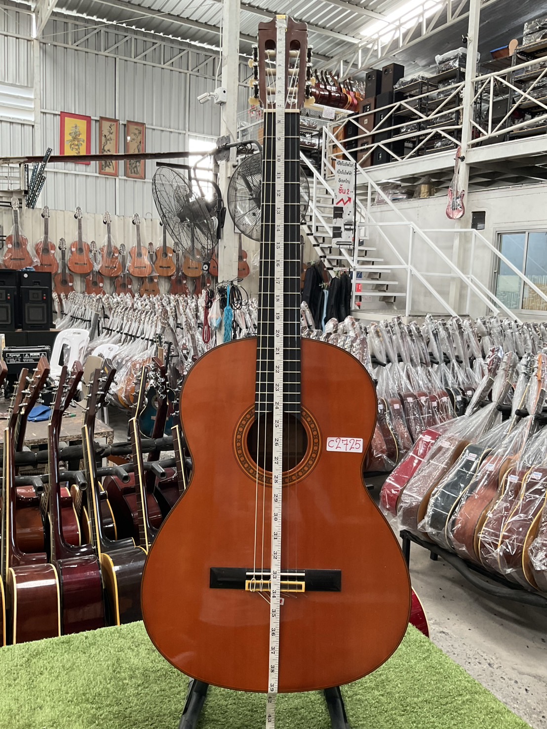 กีต้าร์คลาสสิค YAMAHA : C-200A