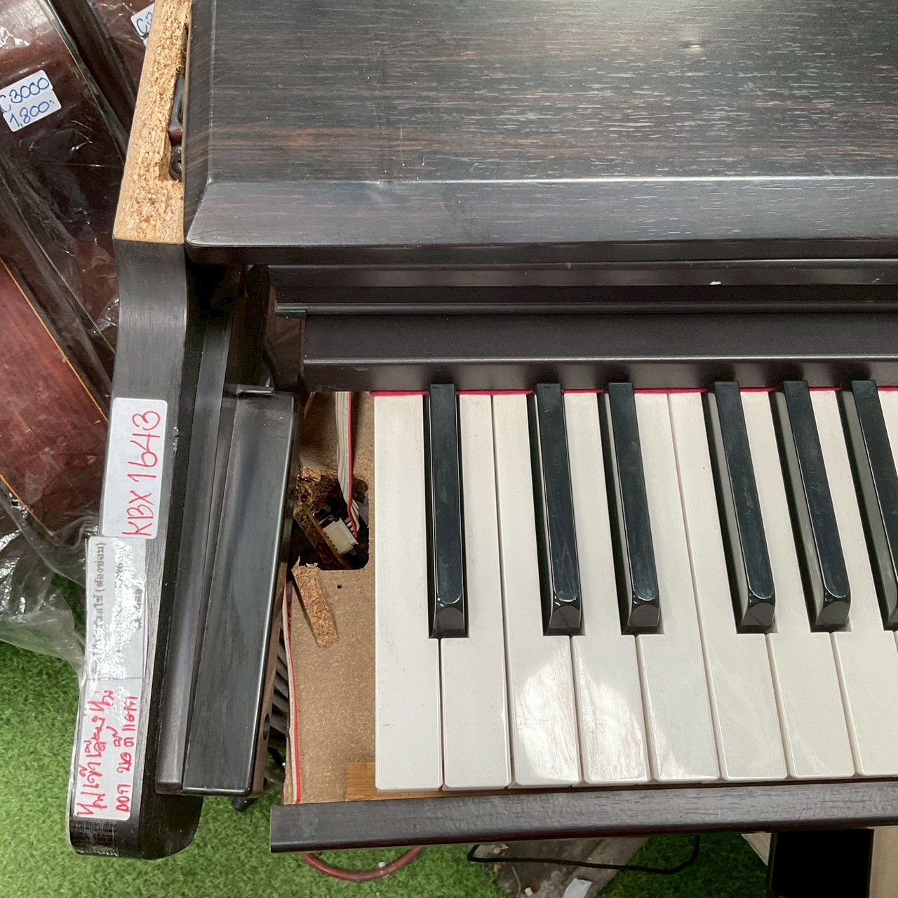 เปียโน COLUMBIA : EP-345 สินค้าไม่พร้อมใช้งาน (ต้องซ่อม)