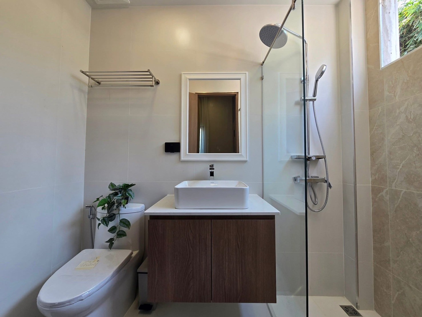 พรีเซลล์ พลูวิลล่าพัทยา บ้านมือ1 ซอยสยามคันทรีคลับ 3 ห้องนอน 4 ห้องน้ำ ตกแต่งพร้อมอยู่