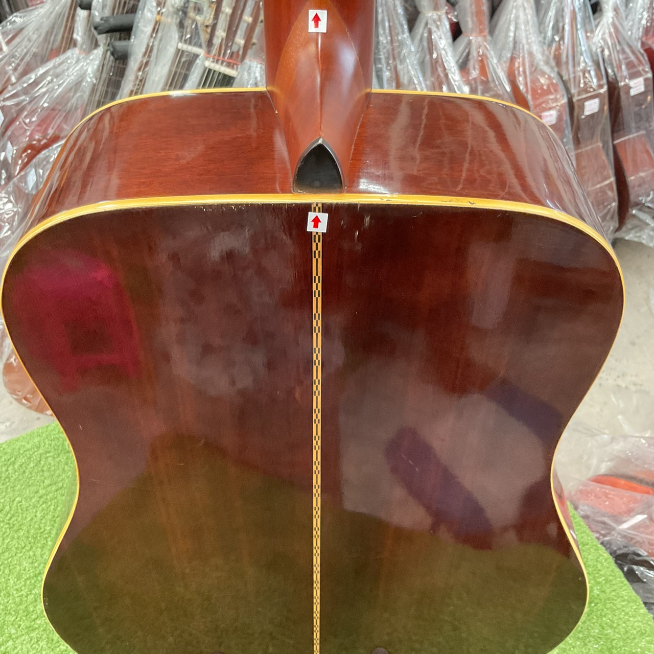 กีต้าร์โปร่ง K.Country : D-180