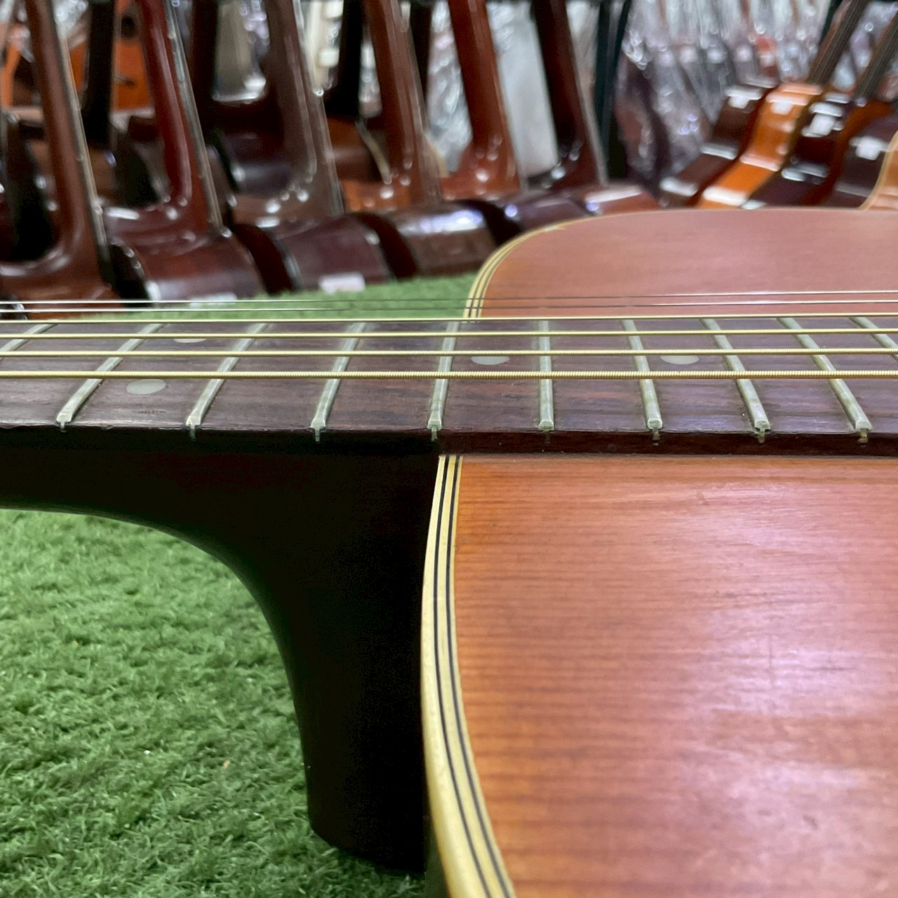 กีต้าร์โปร่ง Maruha : FB150M