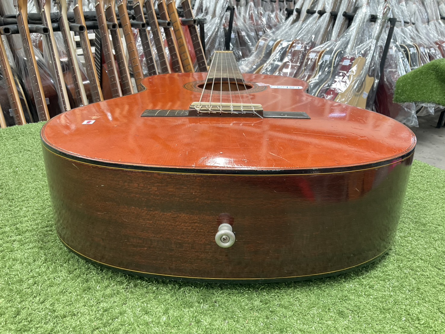 กีต้าร์คลาสสิค YAMAHA : G-100D