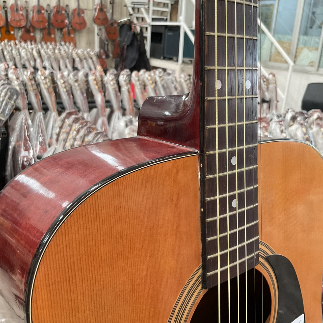 กีต้าร์โปร่ง 9nui : W130