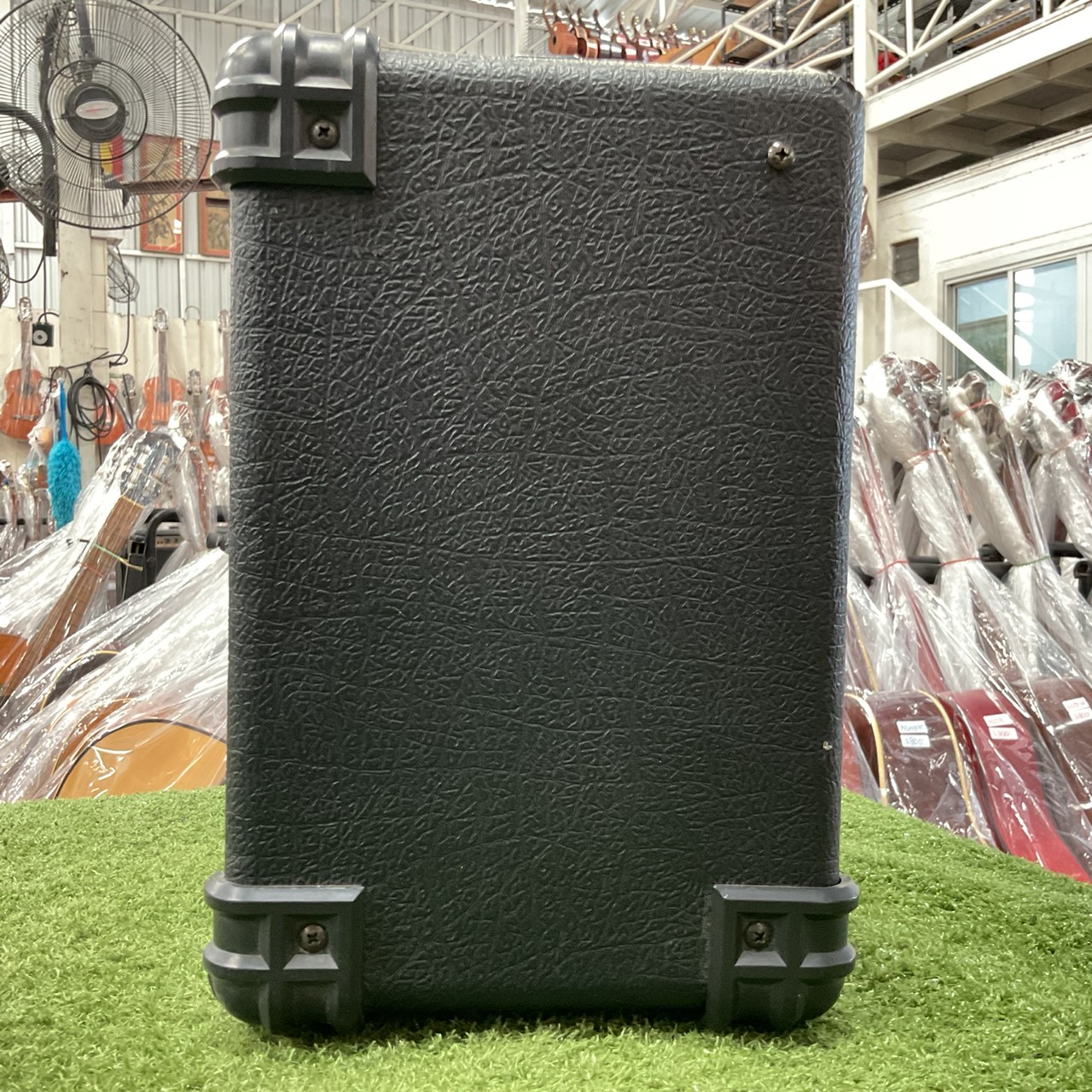 แอมป์กีต้าร์ Ibanez : IBZ3