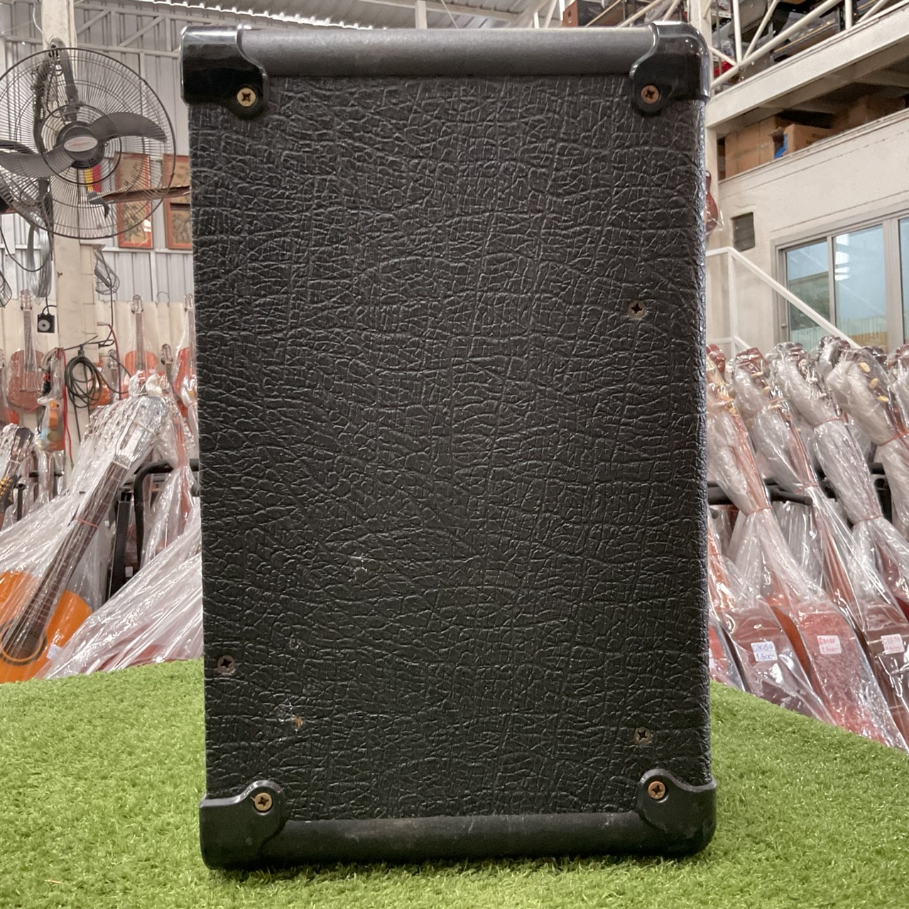 แอมป์กีต้าร์ Marshall : VS15R