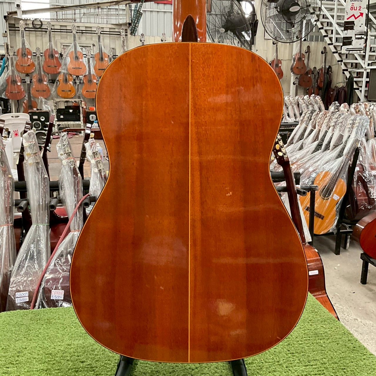 กีต้าร์คลาสสิค Abe : No.320