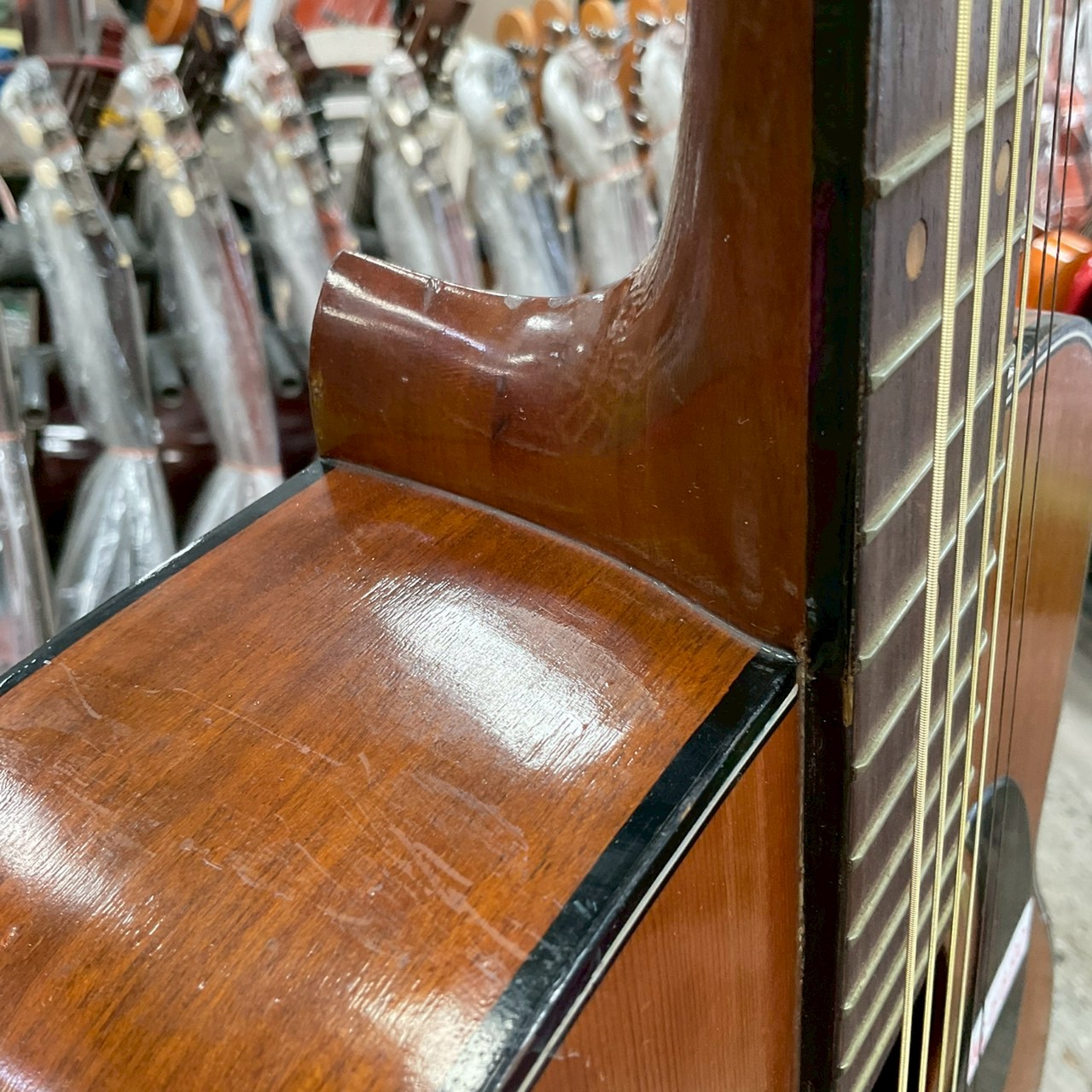 กีต้าร์โปร่ง Hotta&Co. : F90